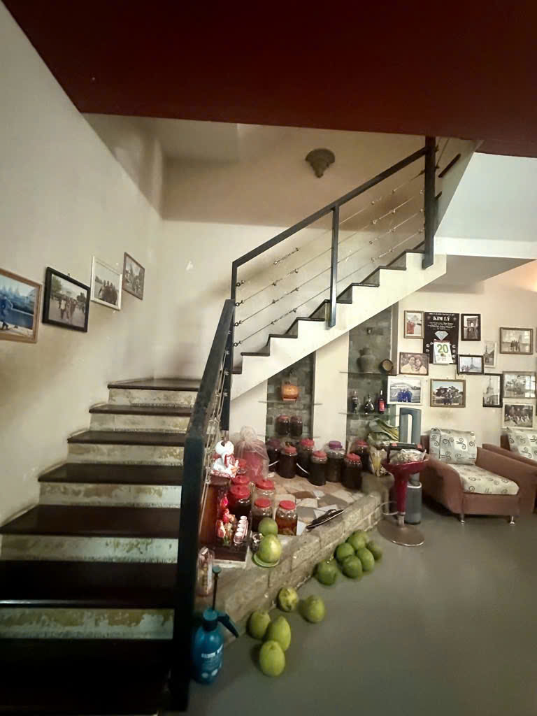 Nhà 3 tầng KDC Savimex Quận 7, đường 12 m. 5*18 hơn 11 tỷ.