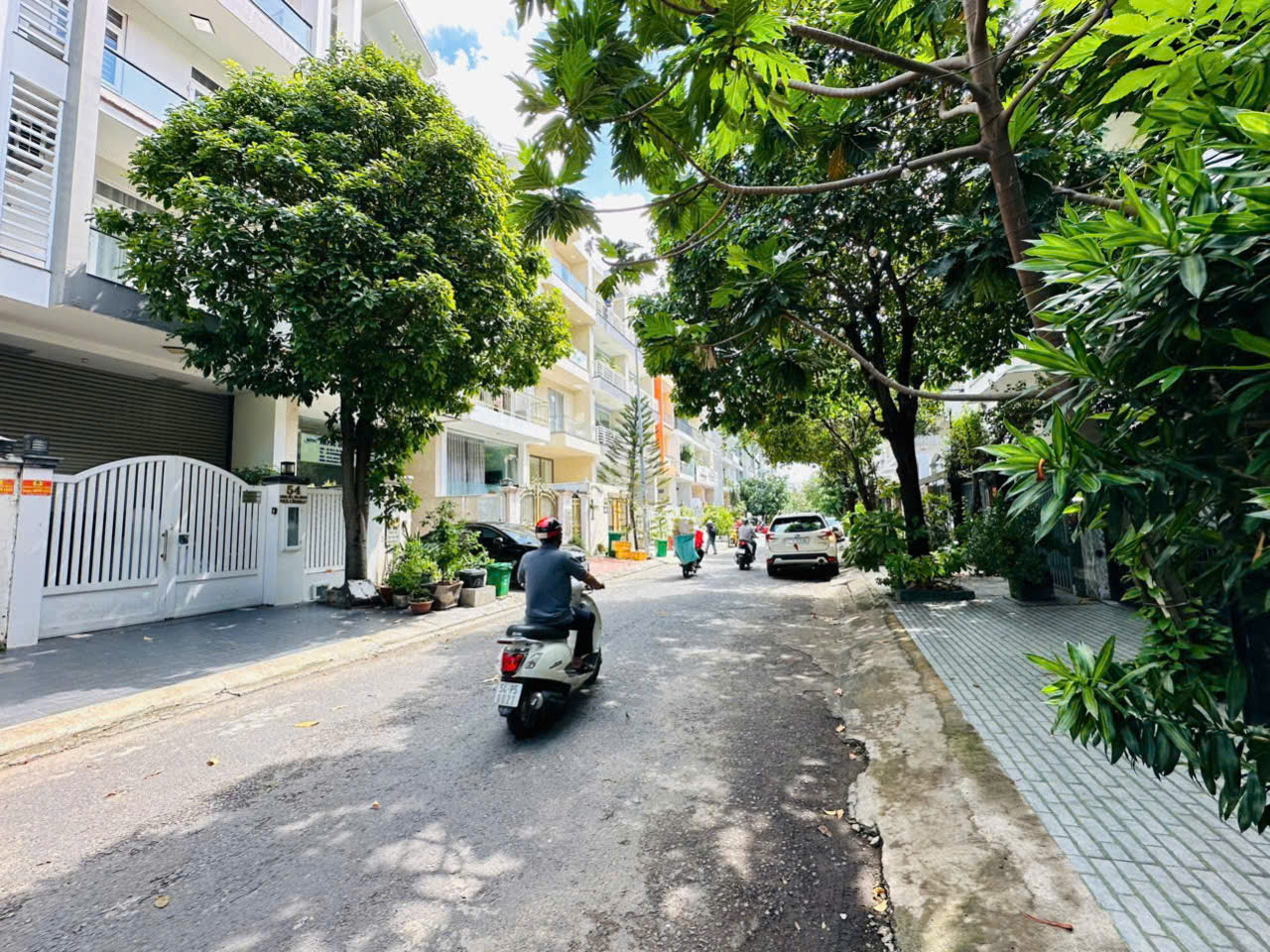 Nhà phố 4 tầng KDC Savimex Quận 7. 7*30 công nhận 221 m2 thổ cư. Hơn 19 tỷ.