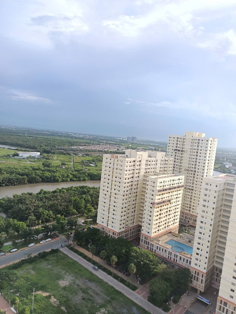 Căn hộ Eratown, cạnh Phú Mỹ Hưng quận 7. 3 PN, căn góc cực đẹp. 3,75 tỷ.
