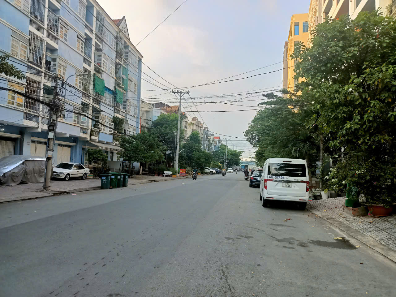 Đất KDC BELLAZA PHÚ MỸ QUẬN 7. Giá tốt. 11,5 tỷ, 14 tỷ, 16 tỷ. Đất KDC BELLAZA PHÚ MỸ QUẬN 7. Giá tốt. 11,5 tỷ, 14 tỷ, 16 tỷ.