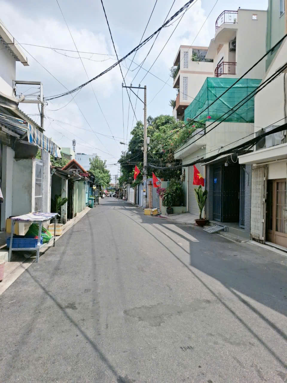 Nhà 4 tầng KDBB, mặt tiền 458 HTP ra Lý Phục Man Quận 7. 272 m2 chỉ 25,5 tỷ. Nhà 4 tầng KDBB, mặt tiền 458 HTP ra Lý Phục Man Quận 7. 272 m2 chỉ 25,5 tỷ.