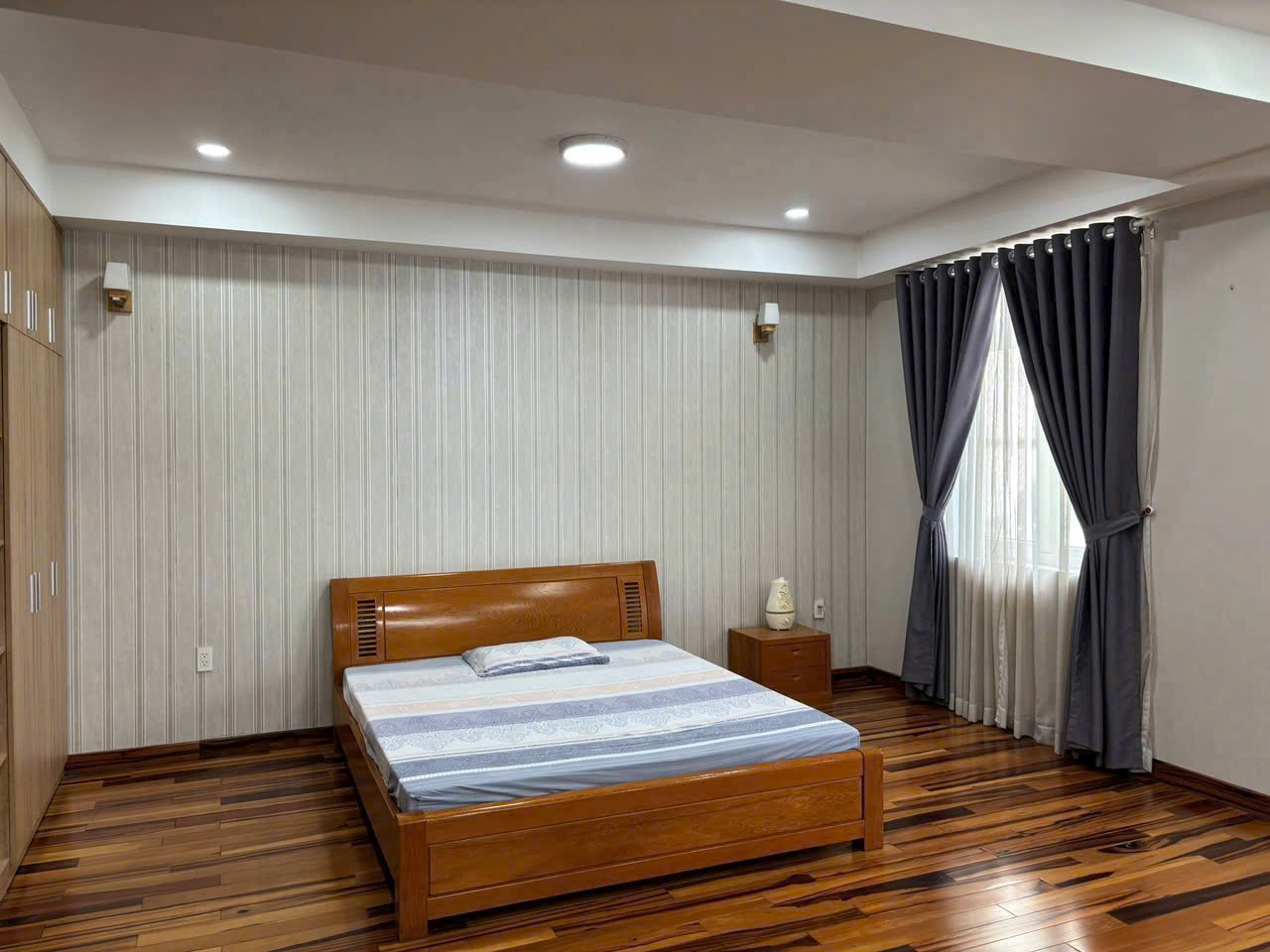 Biệt thự 4 tầng đường 14 m, KDC Savimex Quận 7. 7*24, 17,2 tỷ. Biệt thự 4 tầng đường 14 m, KDC Savimex Quận 7. 7*24, 17,2 tỷ.