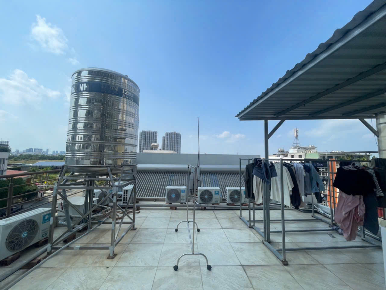 Toà nhà CHDV mới đẹp hầm và 4 tầng mặt đường Lê Thị Chợ Quận 7. Có 22 p+ mbkd. 21 tỷ. Toà nhà CHDV mới đẹp hầm và 4 tầng mặt đường Lê Thị Chợ Quận 7. Có 22 p+ mbkd. 21 tỷ.