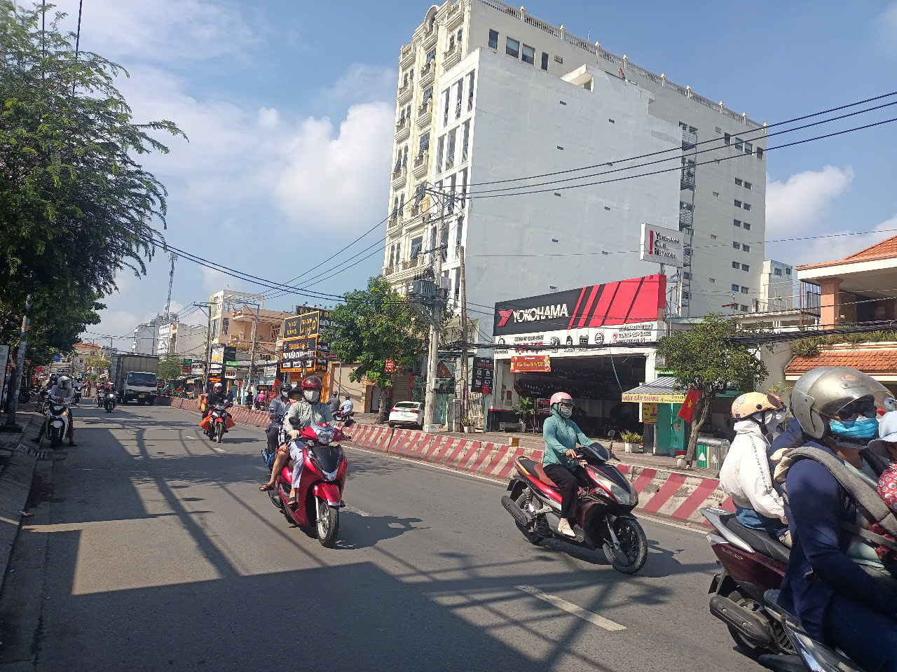 Nhà mặt tiền đường Huỳnh Tấn Phát Quận 7, gần ngã tư Nguyễn Thị Thập. 7*25 hơn 23 tỷ. Nhà mặt tiền đường Huỳnh Tấn Phát Quận 7, gần ngã tư Nguyễn Thị Thập. 7*25 hơn 23 tỷ.