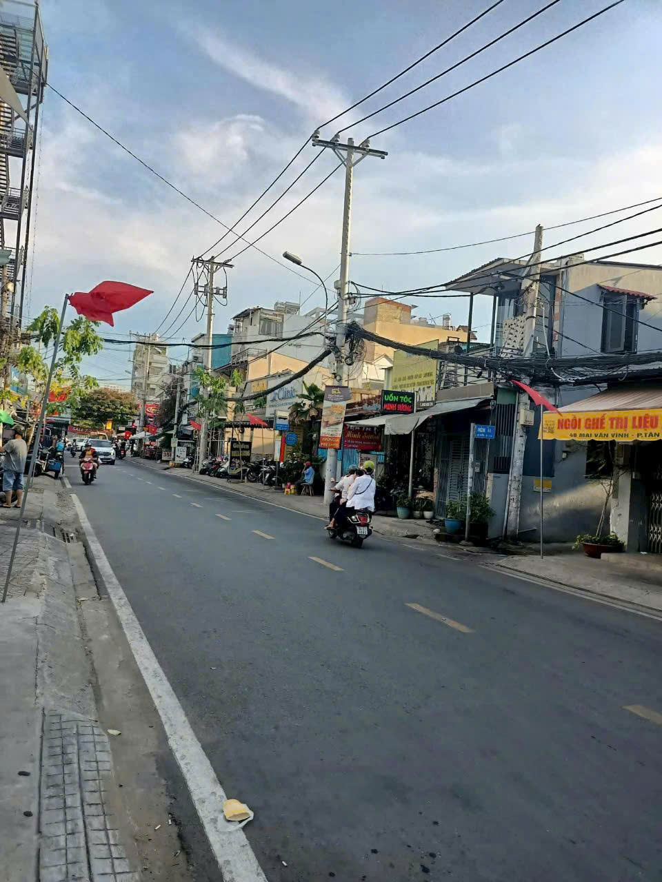 Nhà đẹp 6 tầng MT Mai Văn Vĩnh Quận 7. 6,6*20 giá 26,5 tỷ.