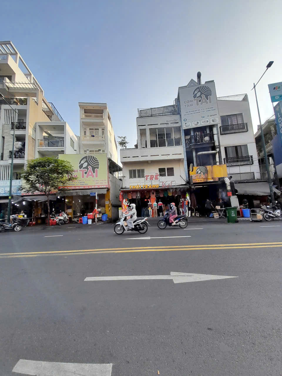 Bán nhà mặt tiền 102 Nguyễn Văn Nghi, Phường An Nhơn. Giá 35 tỷ