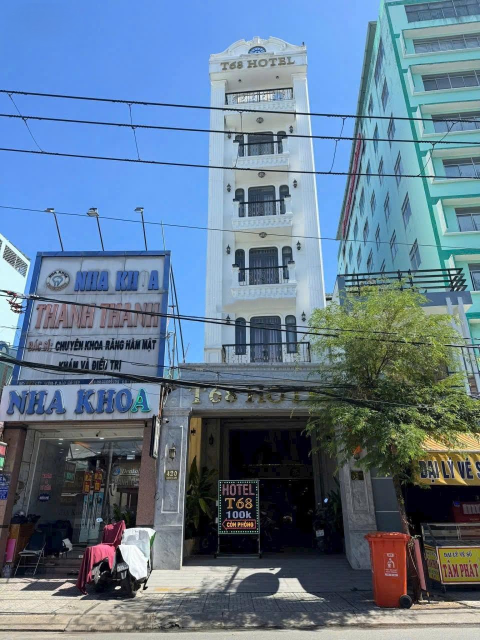 Bán khách sạn T68 420 Nguyễn Văn Khối DT 5x27m xây 7 lầu DCT 120tr/th