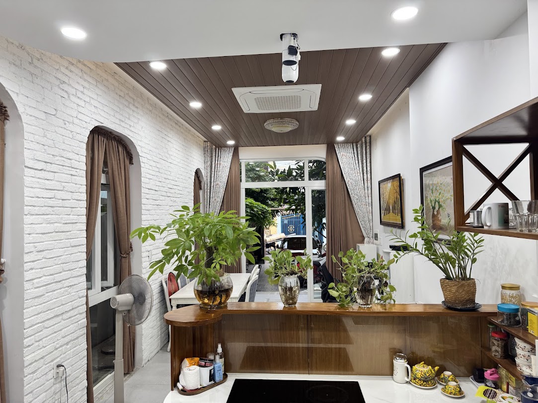 Bán nhà 350/112 Nguyễn Văn Lượng ngay Lotte Mart, DT 5,4x23m, 3 lầu. Giá 11,8 tỷ Bán nhà 350/112 Nguyễn Văn Lượng ngay Lotte Mart, DT 5,4x23m, 3 lầu. Giá 11,8 tỷ