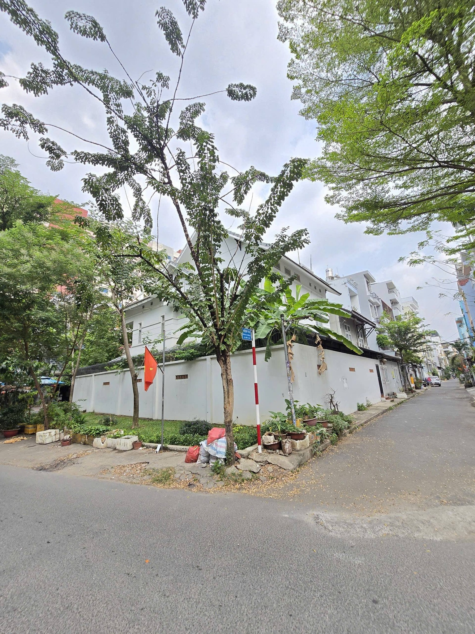 Bàn nhà 409/43 Nguyễn Oanh P17 Gò Vấp. Giá 33 tỷ TL