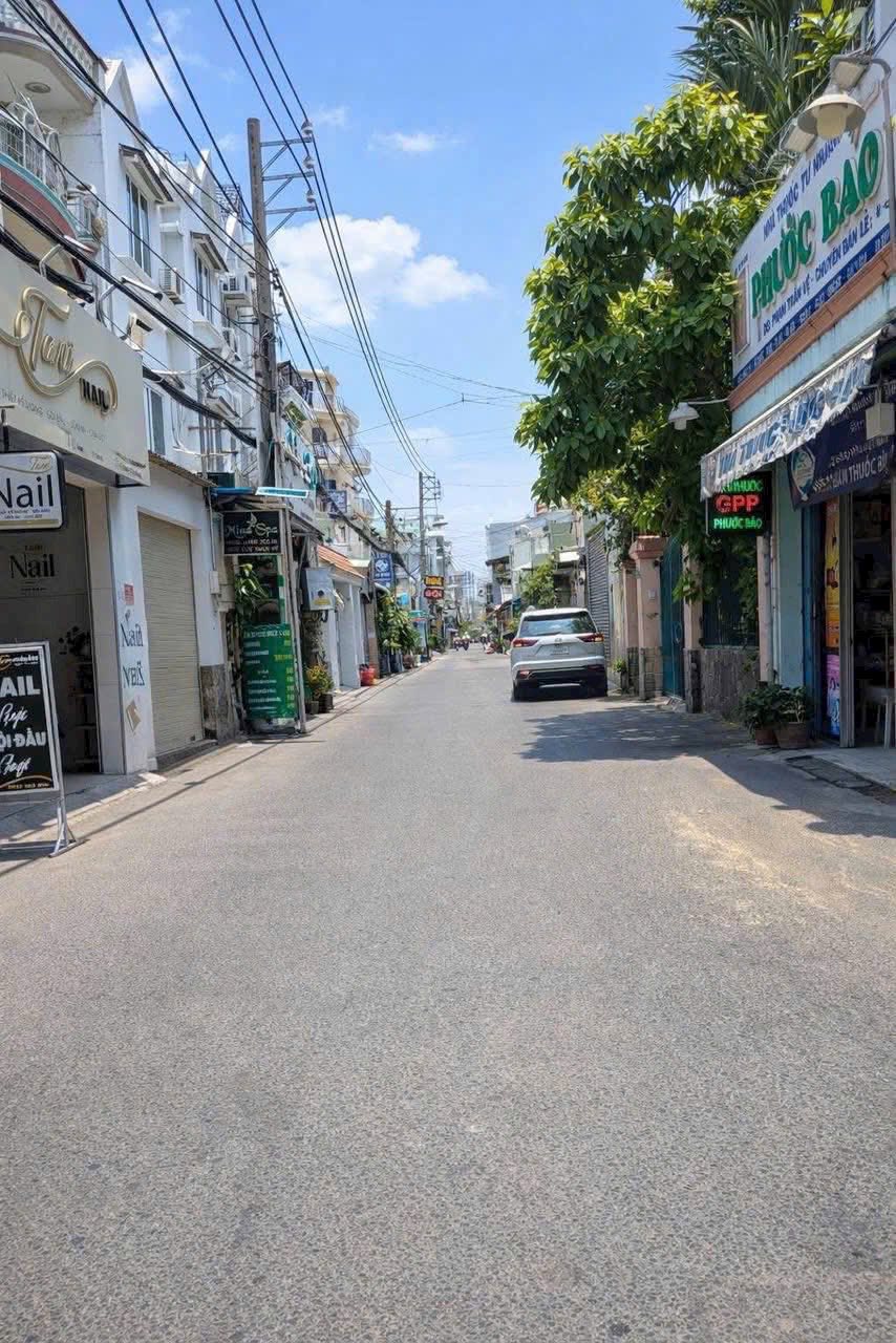 BÁN CHDV HẺM 467 Lê Đức Thọ P16 - DT 4,5x24M - GÓC 2 MT 6 TẦNG. GIÁ 15,6 TỶ