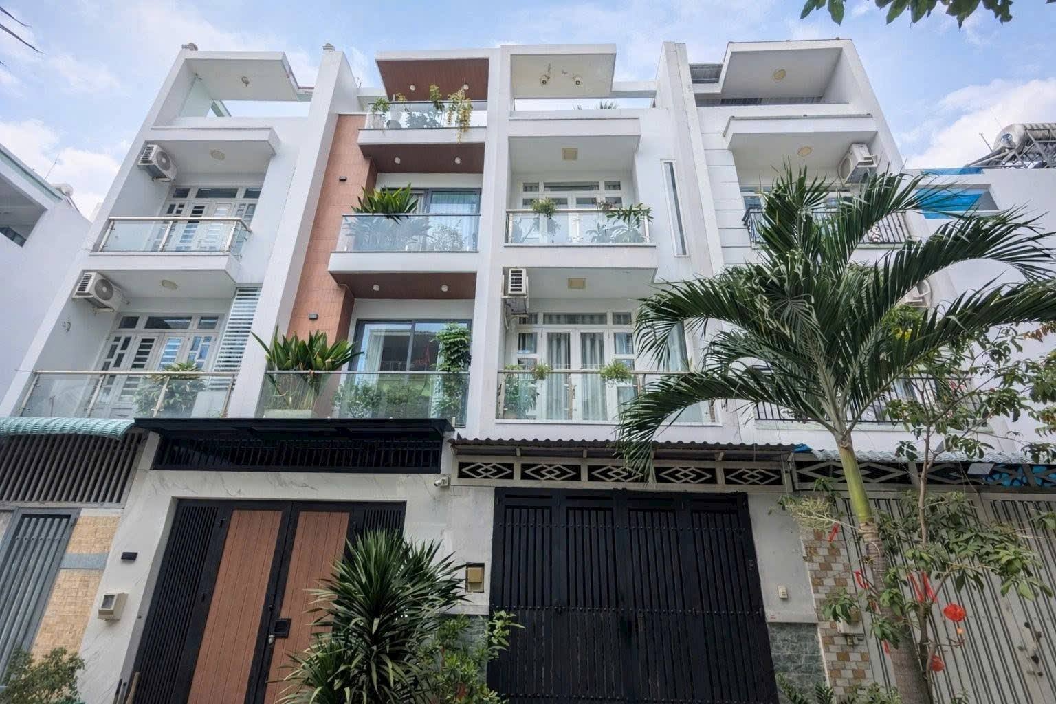 Nhà hẻm 688 lê Đức Thọ Phường 15 GV, DT 4,5x14m, 1 trệt 3 lầu. Giá 10,5 tỷ