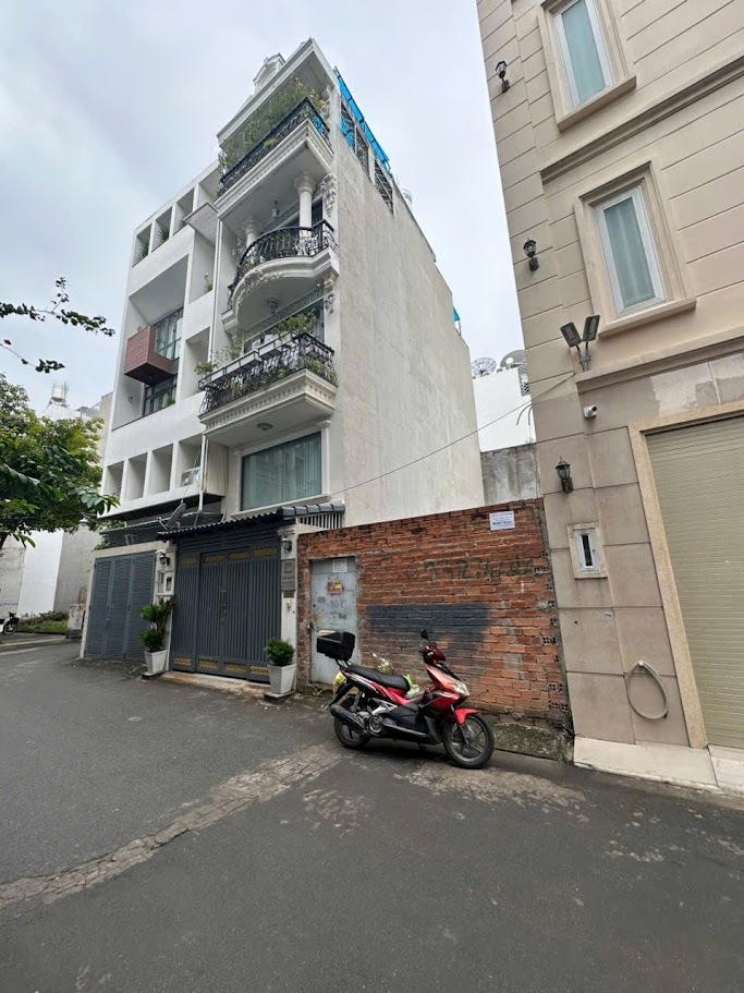 Cần bán lô đất HXH 6m Nguyễn Oanh, Dt 4x13m (cn 52m2). Giá 6,3 tỷ TL