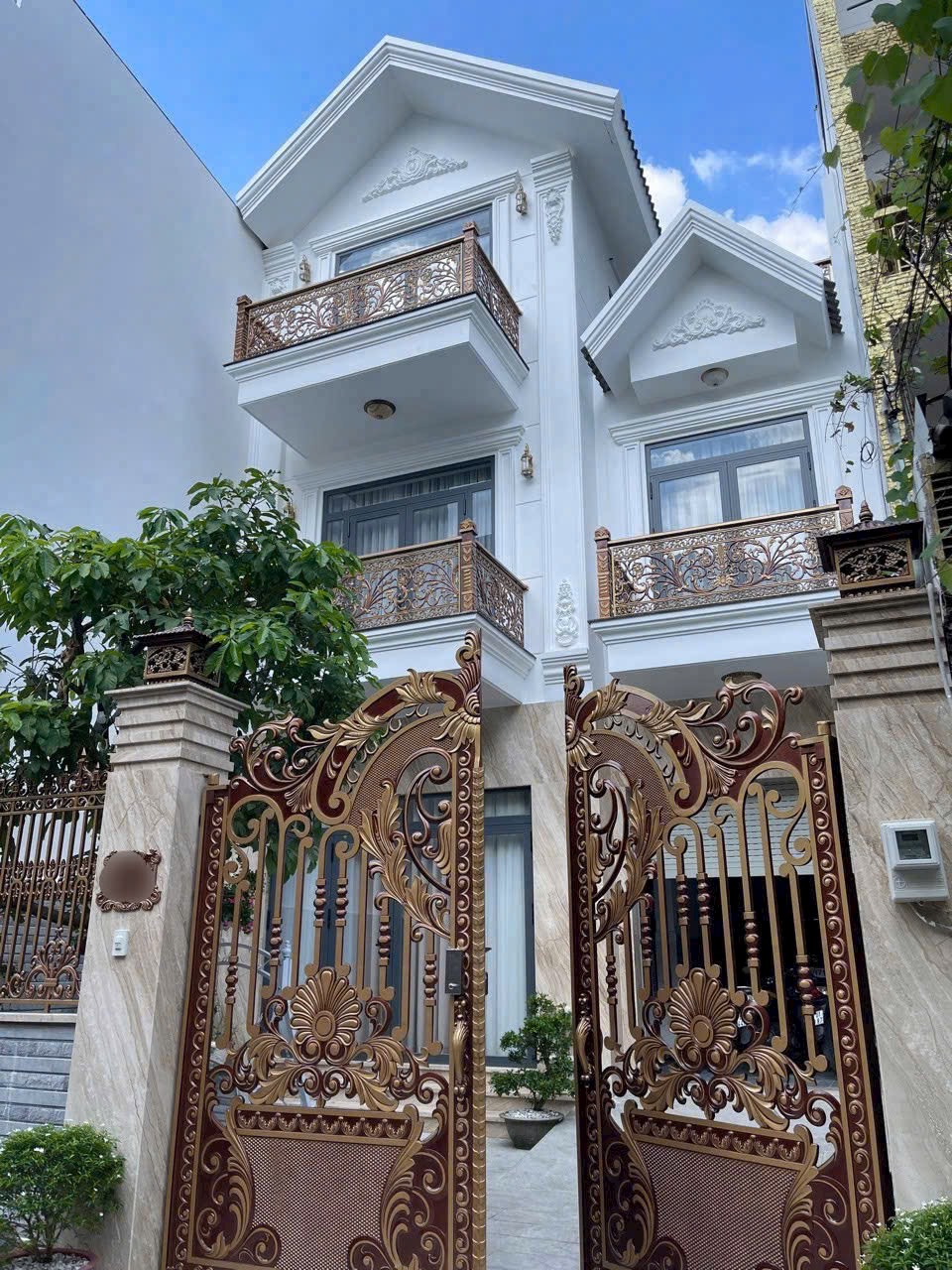 Biệt thự đường Nguyễn Văn Khối, DT 8x20m, 1 trệt 2 lầu. Giá 16,5tỷ