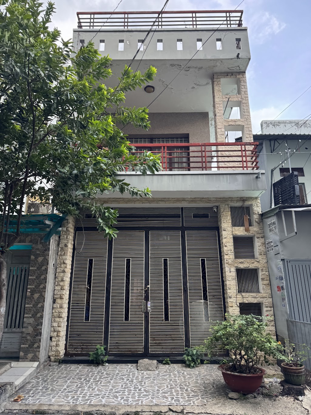 Bán nhà 36/45 Lê Thị Hồng, DT 5x19m, 2 tầng. Giá 11,8 tỷ
