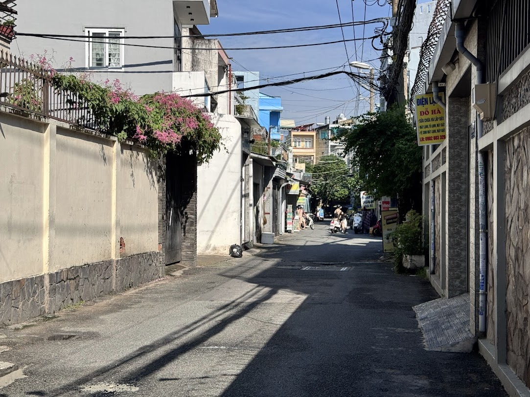 Bán nhà hẻm 79 Lê hoàng Phái, DT 4x16m, 1 trệt 2 lầu. Giá chỉ 8,3 tỷ