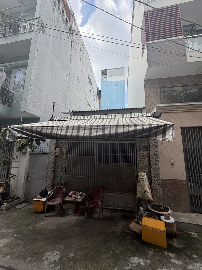 Bán nhà 497/24/9E Phan Văn Trị Phường 5 Gò Vấp. DT 5.2x16m, Cấp 4. Giá 10,5 tỷ TL