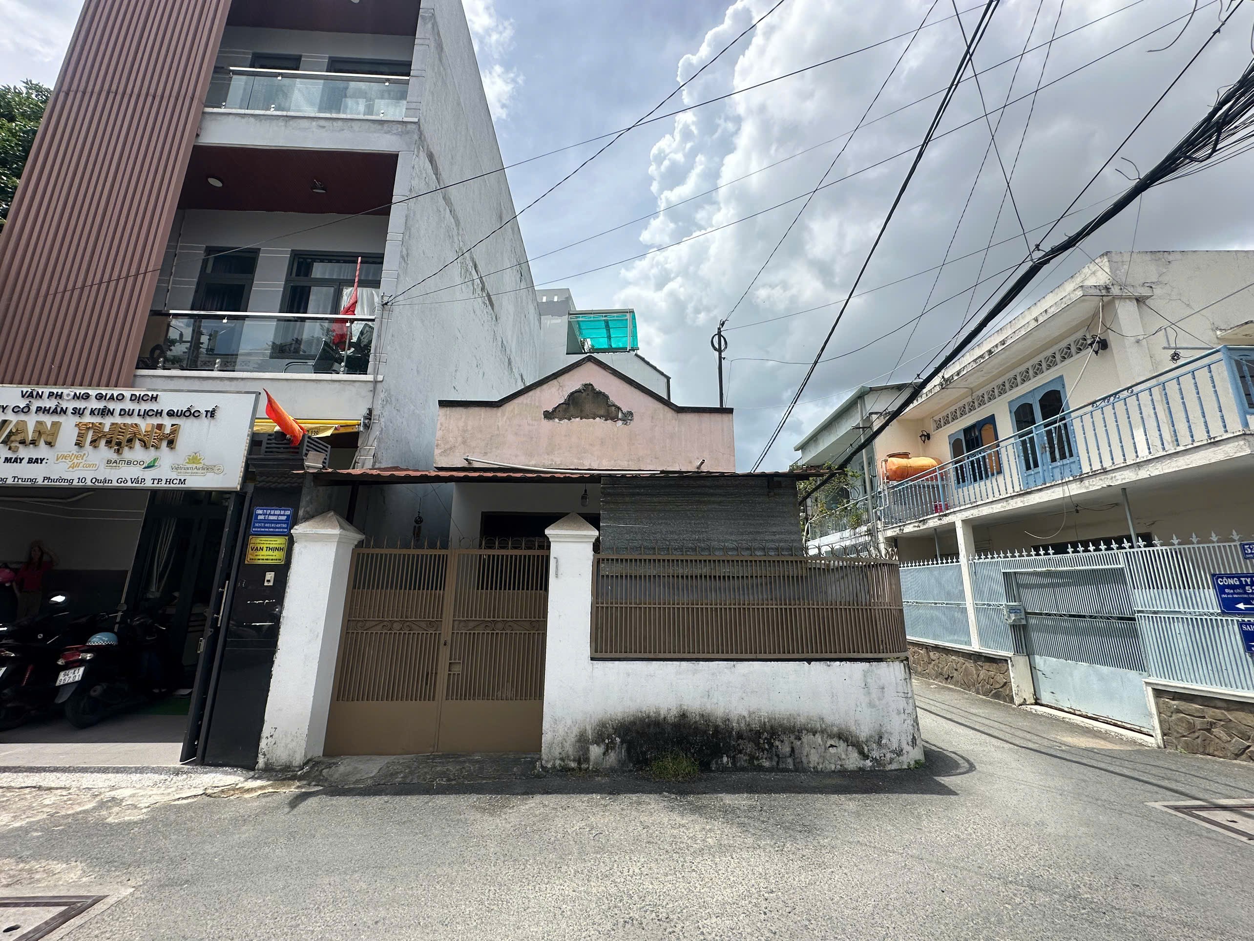 Bán nhà 2 MT hẻm 525 Quang Trung, 6x14m, cấp 4. Giá 8,2 tỷ TL Bán nhà 2 MT hẻm 525 Quang Trung, 6x14m, cấp 4. Giá 8,2 tỷ TL