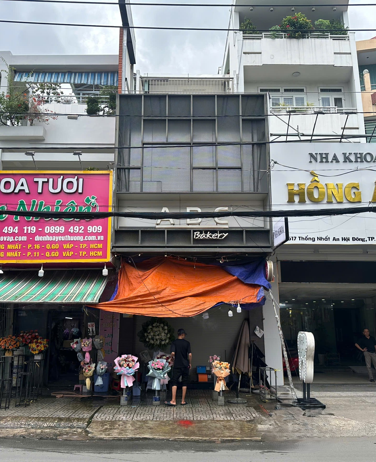 Bán nhà mặt tiền 615 Thống Nhất P.16 GV, 3 lầu, ĐCT 35tr/th. Giá 17,8 tỷ