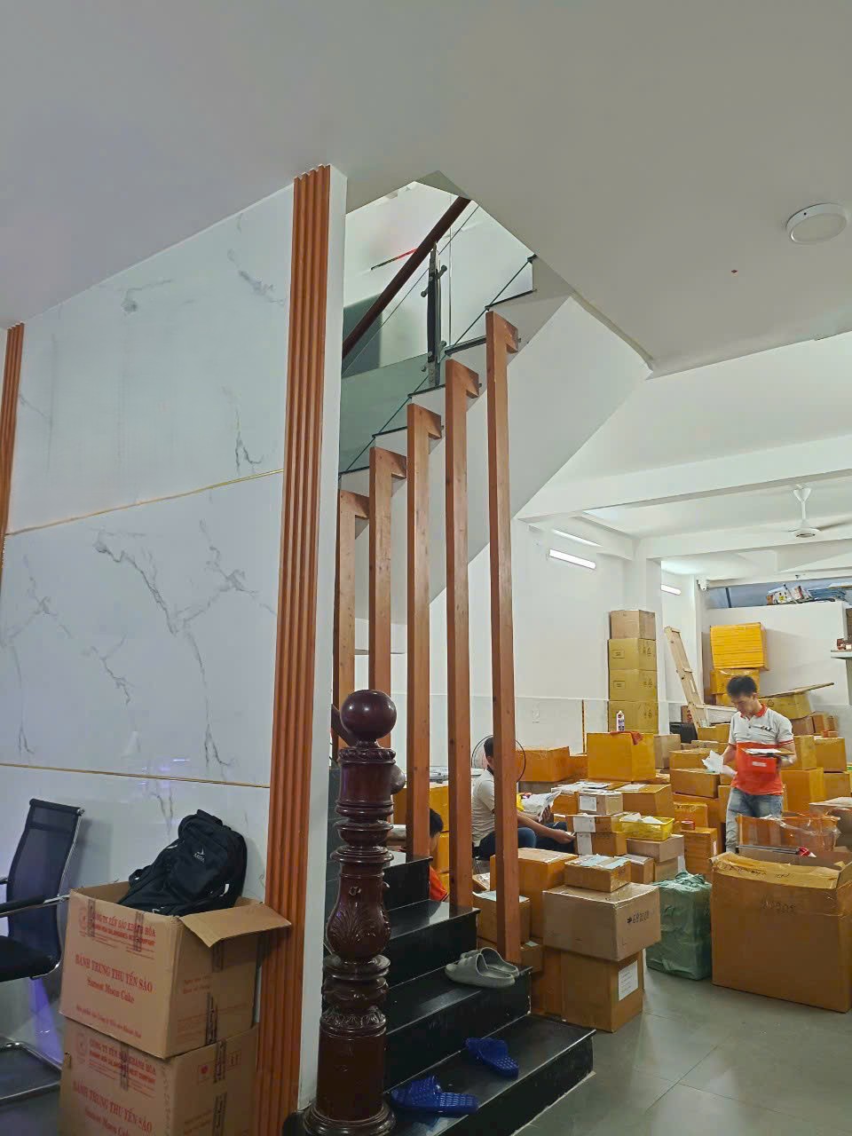 Bán nhà 6 tầng HXH Lê Thị Hồng P17 Gò Vấp, DT 5x20m. Giá chỉ 15 tỷ