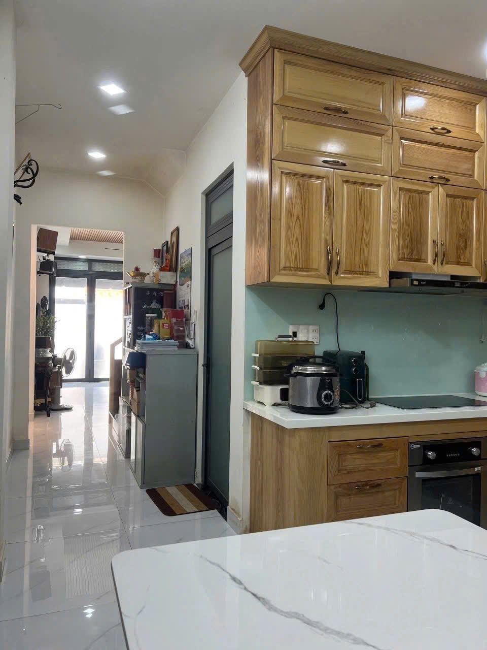 Mặt tiền 494 Dương Quảng Hàm P.6 Gò Vấp, DT 4x13m, 3 tầng. Giá 12.5 tỷ Mặt tiền 494 Dương Quảng Hàm P.6 Gò Vấp, DT 4x13m, 3 tầng. Giá 12.5 tỷ