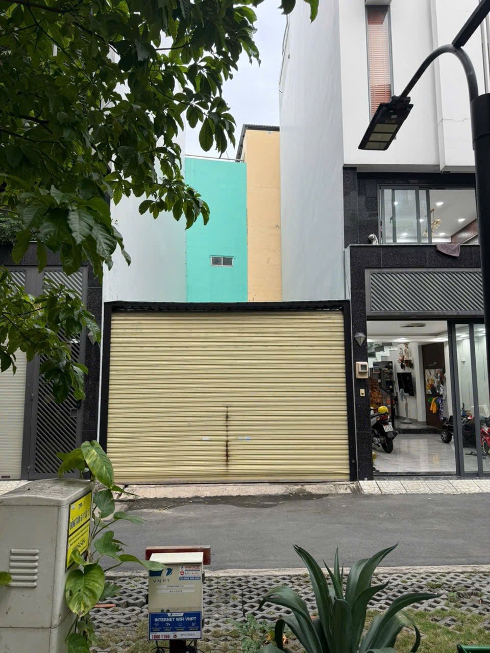 Lô đất hẻm 525 Quang Trung P10, DT 4,3x12,2m (53m2). Giá 7,4 tỷ Lô đất hẻm 525 Quang Trung P10, DT 4,3x12,2m (53m2). Giá 7,4 tỷ