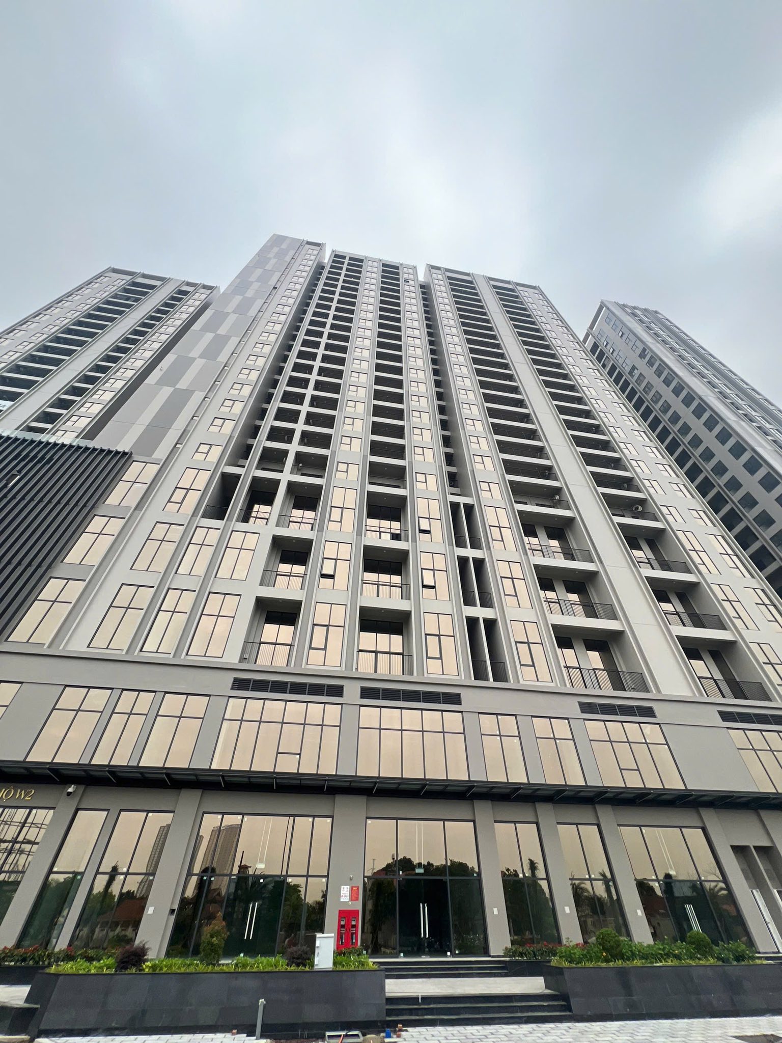 Cho thuê căn góc 3PN, 110m2, tại Chung cư The Wisteria, Hoài Đức. Tháng 8 vào ở 