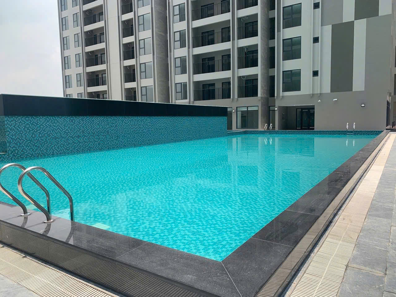 Cho thuê căn 3pn, 110m, đầy đủ nội thất tại Chung cư The Wisteria, Hoài Đức, giá 13,5tr/tháng