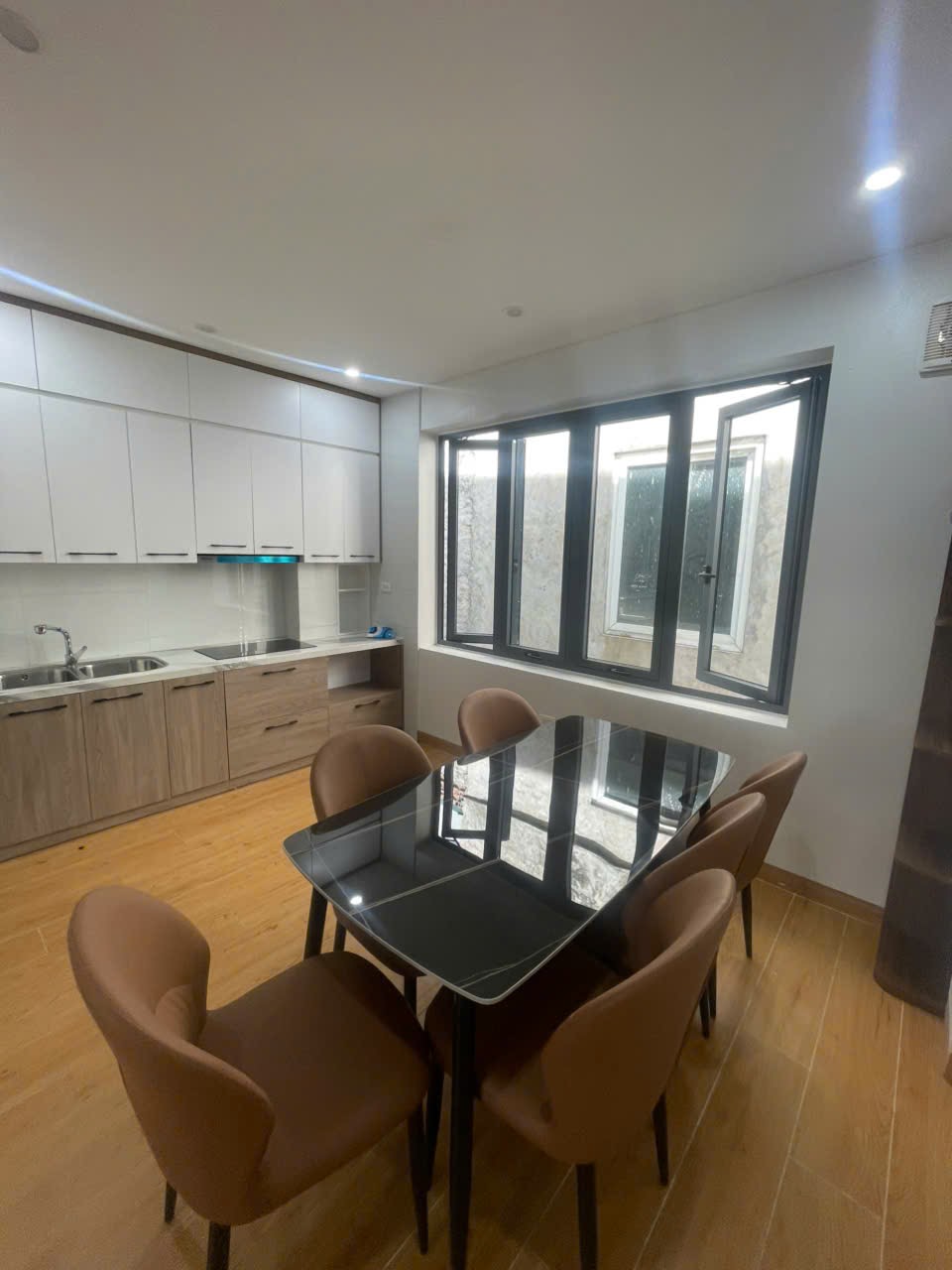 Bán nhà kđt văn phú 16 ty hoàn thiện