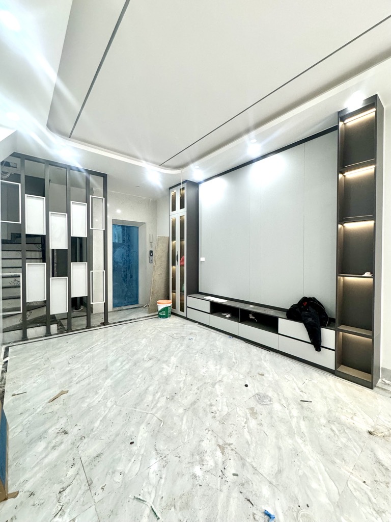 BÁN NHÀ THANG MÁY PHỐ TRẦN KHÁT CHÂN – XÂY MỚI 6 TẦNG – HIẾM CÓ KHÓ TÌM – CHỈ HƠN 8 TỶ! 
