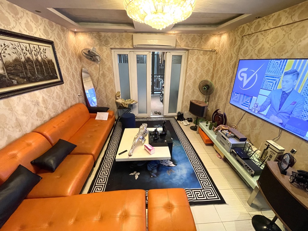 SIÊU PHẨM NHÀ ĐẸP GIÁ ĐẦU TƯ - NGÕ NÔNG - MẶT TIỀN HOA HẬU TẠI ĐỐNG ĐA 60M2 – 8.9 TỶ
SIÊU PHẨM NHÀ ĐẸP GIÁ ĐẦU TƯ - NGÕ NÔNG - MẶT TIỀN HOA HẬU TẠI ĐỐNG ĐA 60M2 – 8.9 TỶ