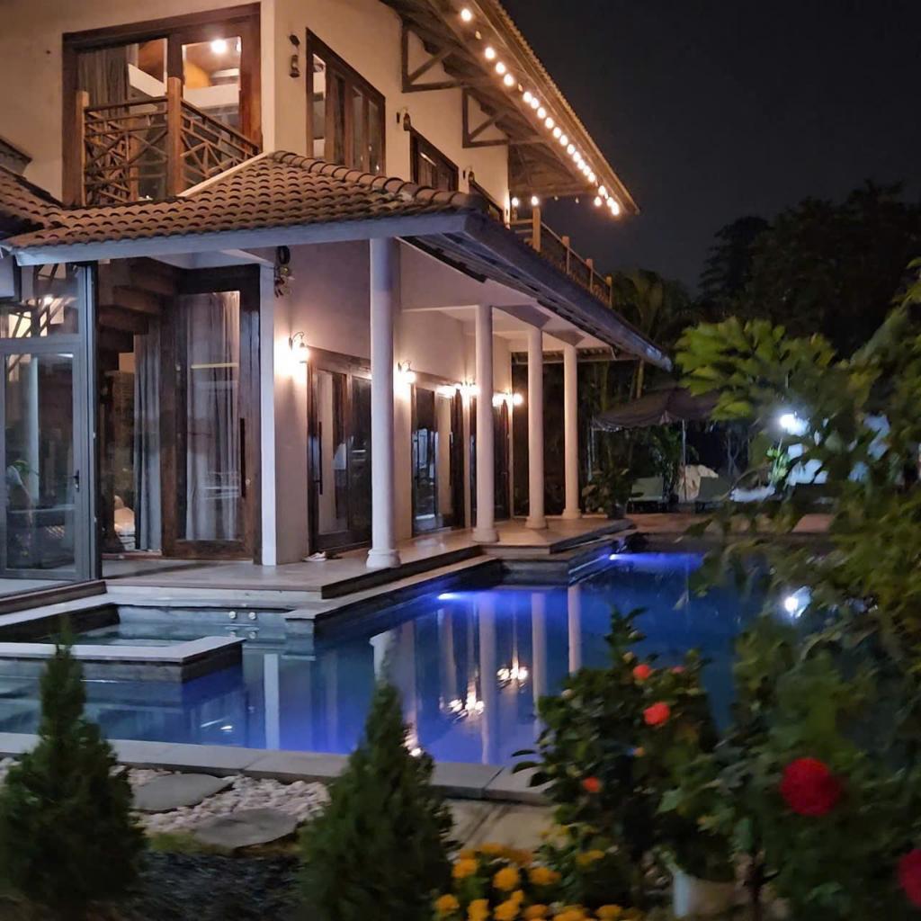 BIỆT THỰ TUYỆT ĐẸP GẦN ĐL PHẠM VĂN ĐỒNG, NGANG HIẾM 18m; 705m2 CHỈ 57 TỶ.