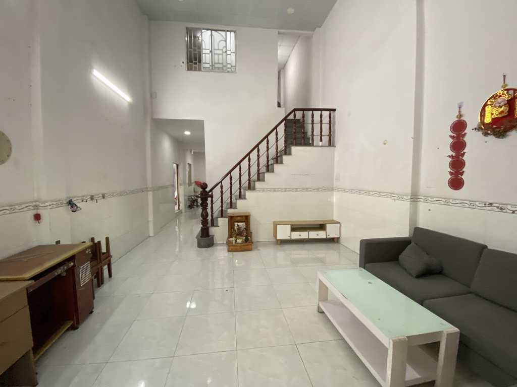 BÁN NHÀ HẺM XE HƠI, GẦN MOON LIGHT THỦ ĐỨC, DT 5X16 CHỈ 6,2 TỶ.