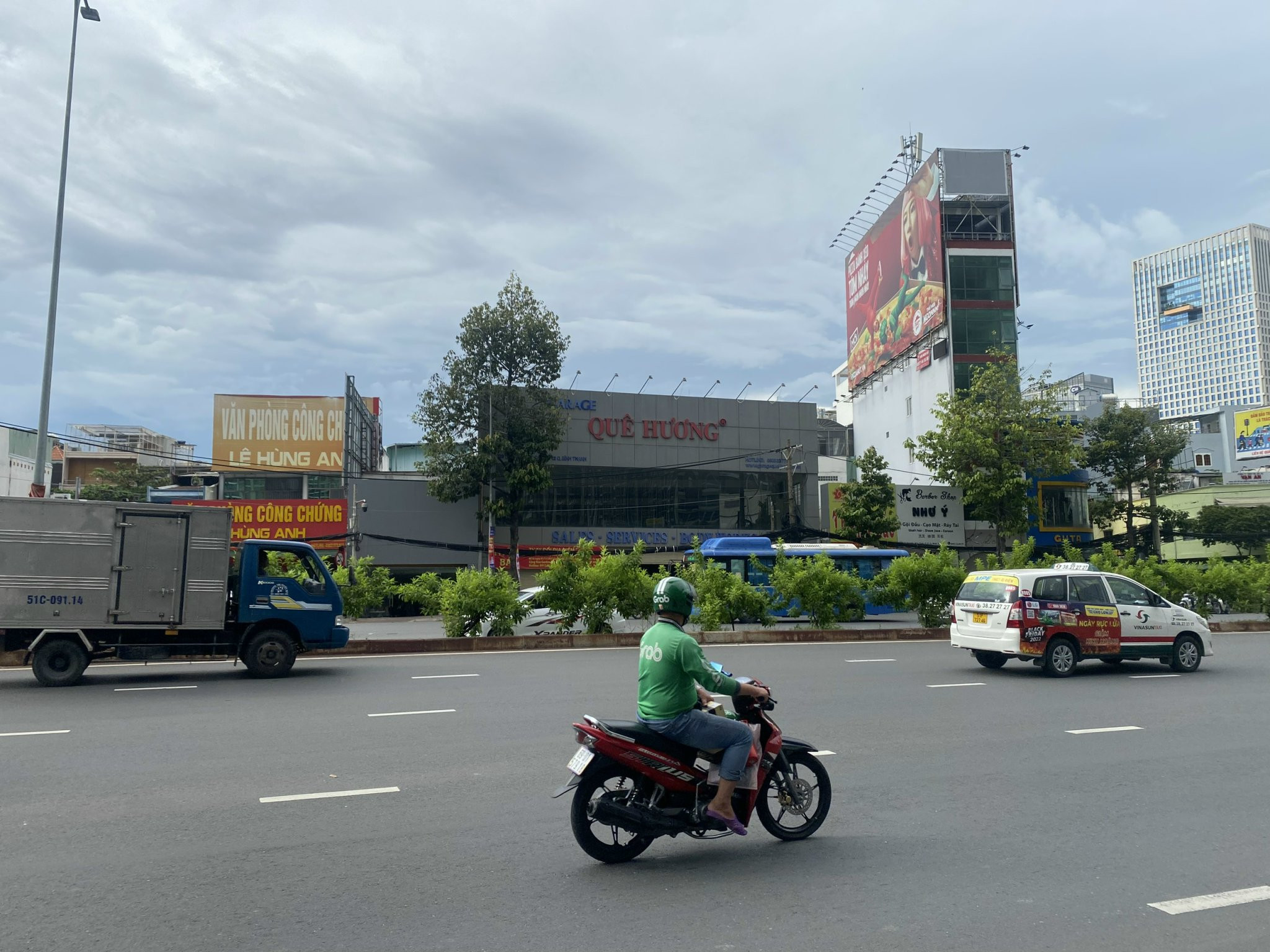 Bán Nhà 2Mặt Tiền Nguyễn Hữu Cảnh Ngay Trung Tâm Quận 1 DT 20x40m NH 43m CN 1037m Xây Dựng Cao Tầng