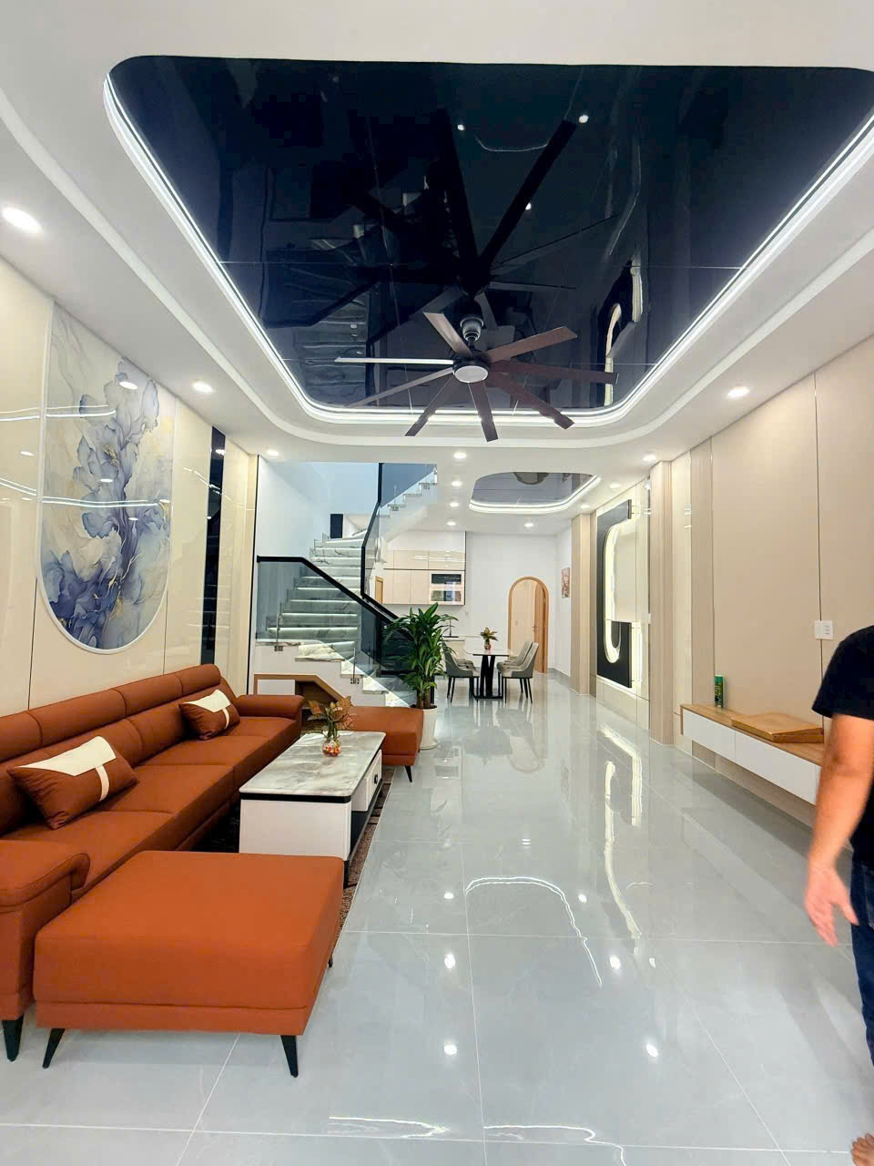 🔥 GIẢM NGAY 350 TRIỆU CÒN 6,55 TỶ – CHỐT NHANH NHÀ ĐẸP HẺM XE TẢI HƯƠNG LỘ 2  2 TẦNG 122M2



