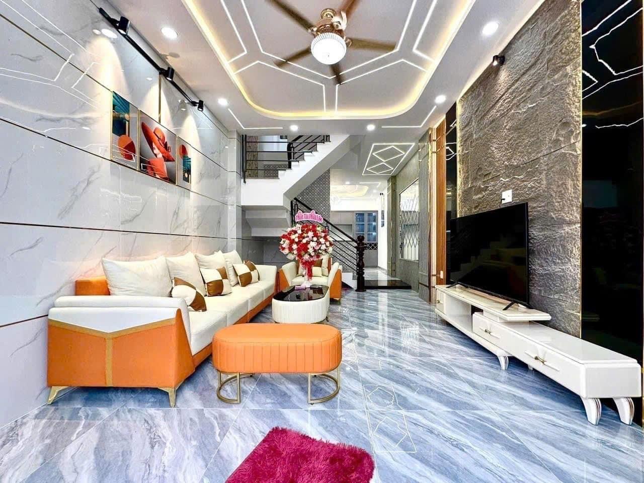 💥 {Q5 SIÊU HIẾM NHÀ BÁN}-Hẻm xe hơi, gần mặt đường Nguyễn Văn Đừng-4Tầng 4PN-Nhỉnh 10Tỷ