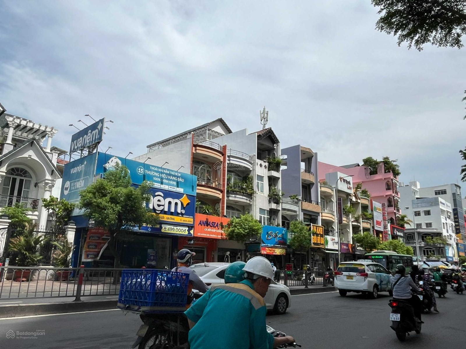 💥💥Siêu Hiếm–Bán Gấp Lô Đất Góc 3 Mặt Tiền Khánh Hội, Phường 6, Quận 4 gần Hoàng Diệu