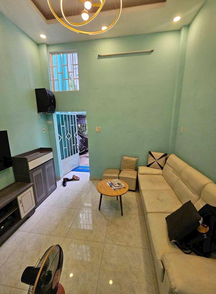 ✅ Xíu Xiu 4 Tỷ, NHÀ HXH-Vài Bước Chân Ra MT Võ Văn KiệtI-39M(3.7X10.2)2 Tầng, Vào Ở Ngay 