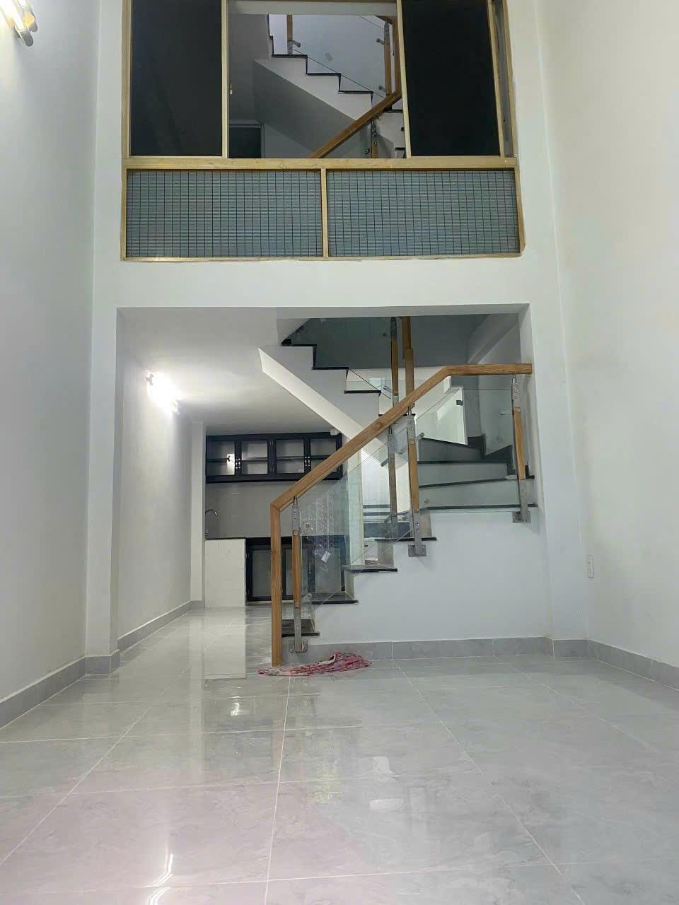 🏡 Chỉ 5.99Tỷ-Gấp Bán, Nhà Lê Hồng Phong-Trần Hưng Đạo Q5-3Tầng 37m2 Giao nhà Ngay 🏡 Chỉ 5.99Tỷ-Gấp Bán, Nhà Lê Hồng Phong-Trần Hưng Đạo Q5-3Tầng 37m2 Giao nhà Ngay