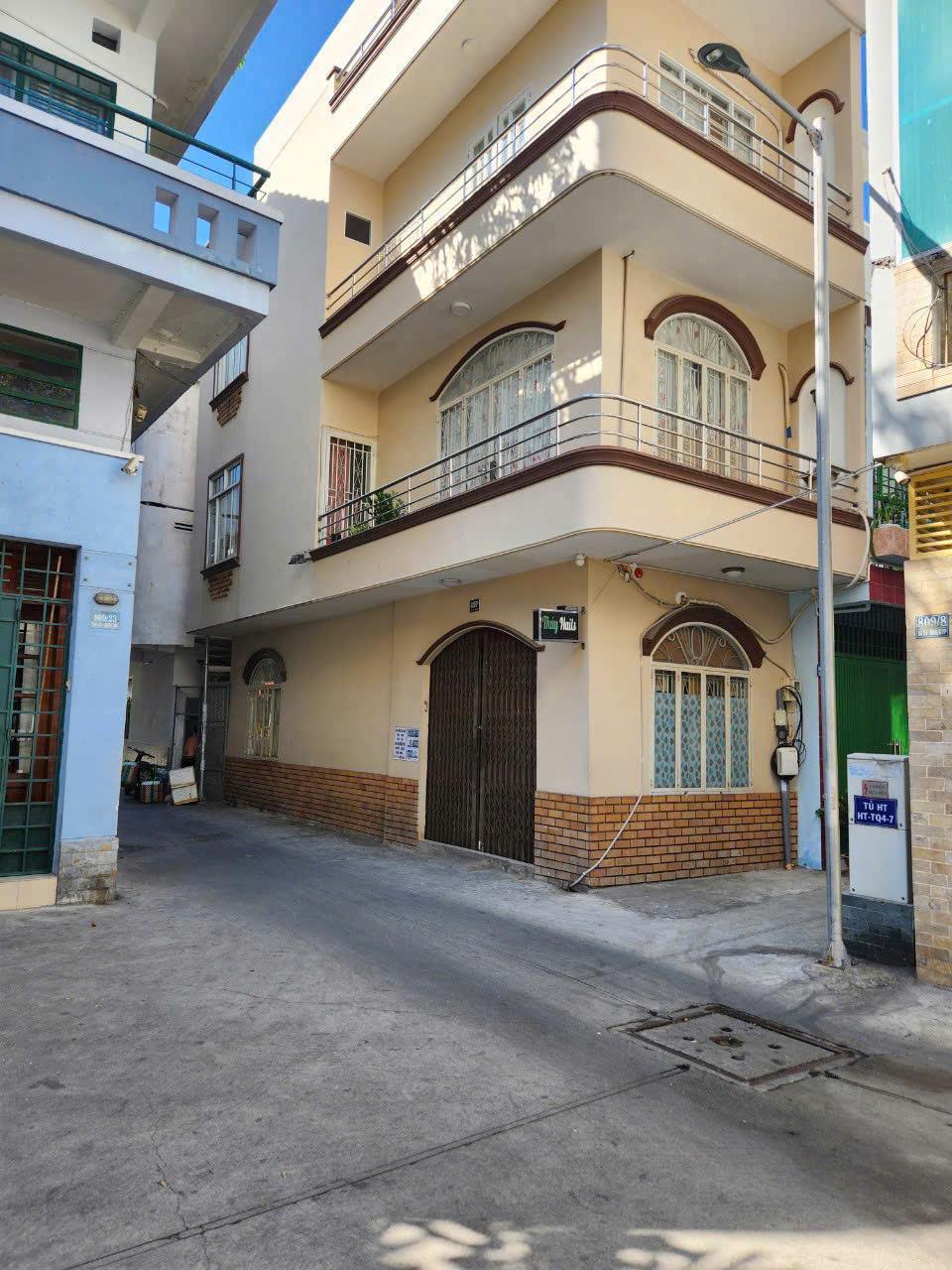 🏡 SIÊU PHẨM QUẬN 5-Căn Góc 2 MT HXH 6m thông- Trần Hưng Đạo CN 35m2 HĐT.18Tr/Th-10 Tỷ Hơn
