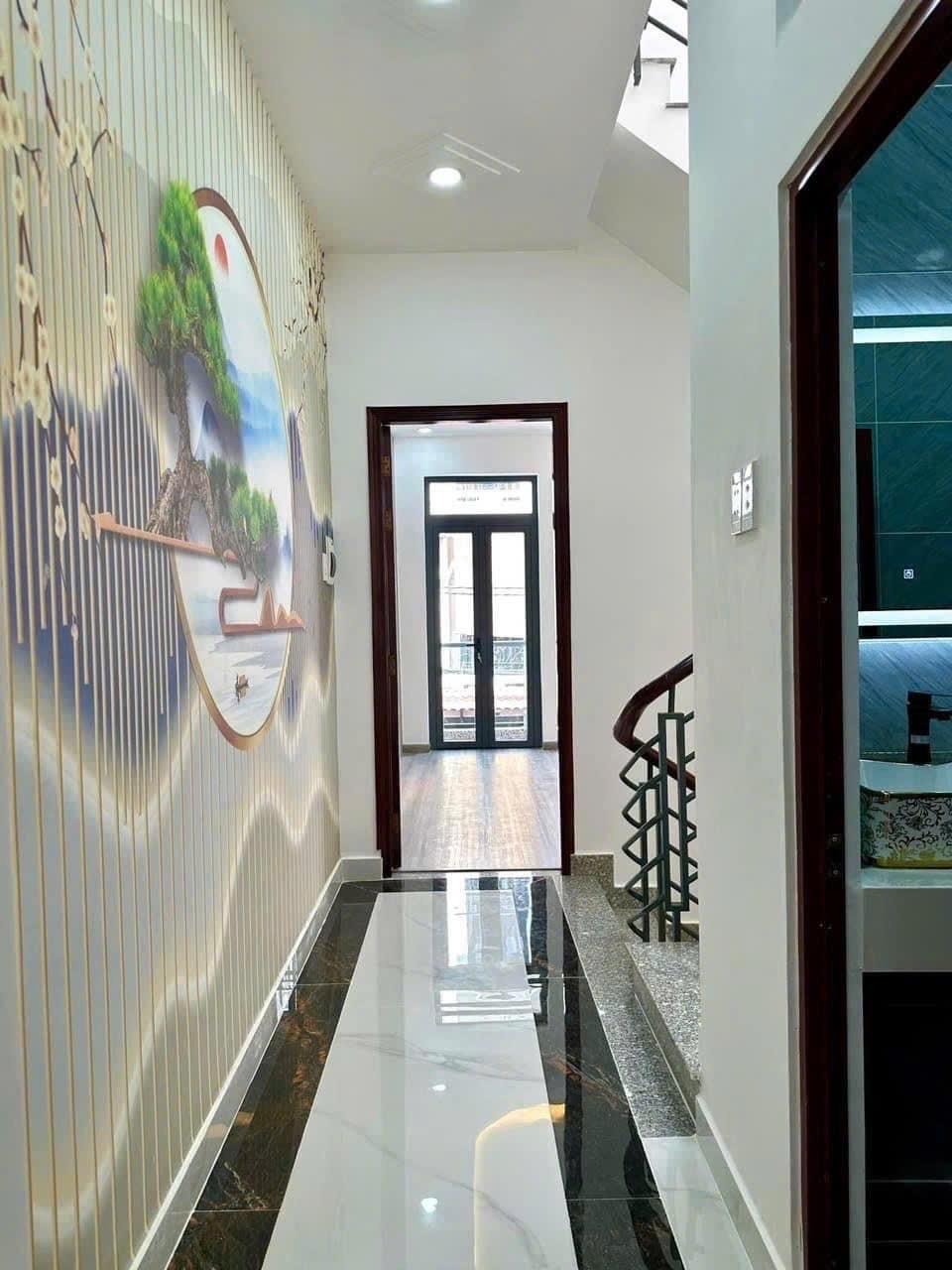 💥 {Q5 SIÊU HIẾM NHÀ BÁN}-Hẻm xe hơi, gần mặt đường Nguyễn Văn Đừng-4Tầng 4PN-Nhỉnh 10Tỷ