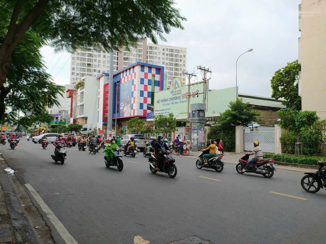 🌈 {Quận 11} MTKD RẤT SUNG TÚC ĐOẠN ĐẸP LẠC LONG QUÂN   
3 LẦU (4X15) 13.2TỶ
