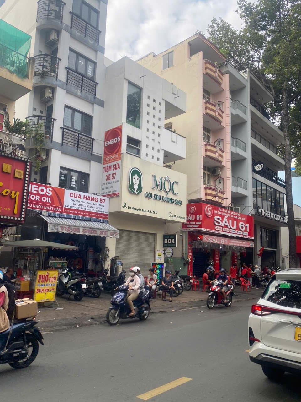 💥22 Tỷ Hơn_Nhà Mặt Phố Nguyễn Trãi Quận 5, 3 Lầu (3.5X12)SHR, Hoàn Công Đầy Đủ