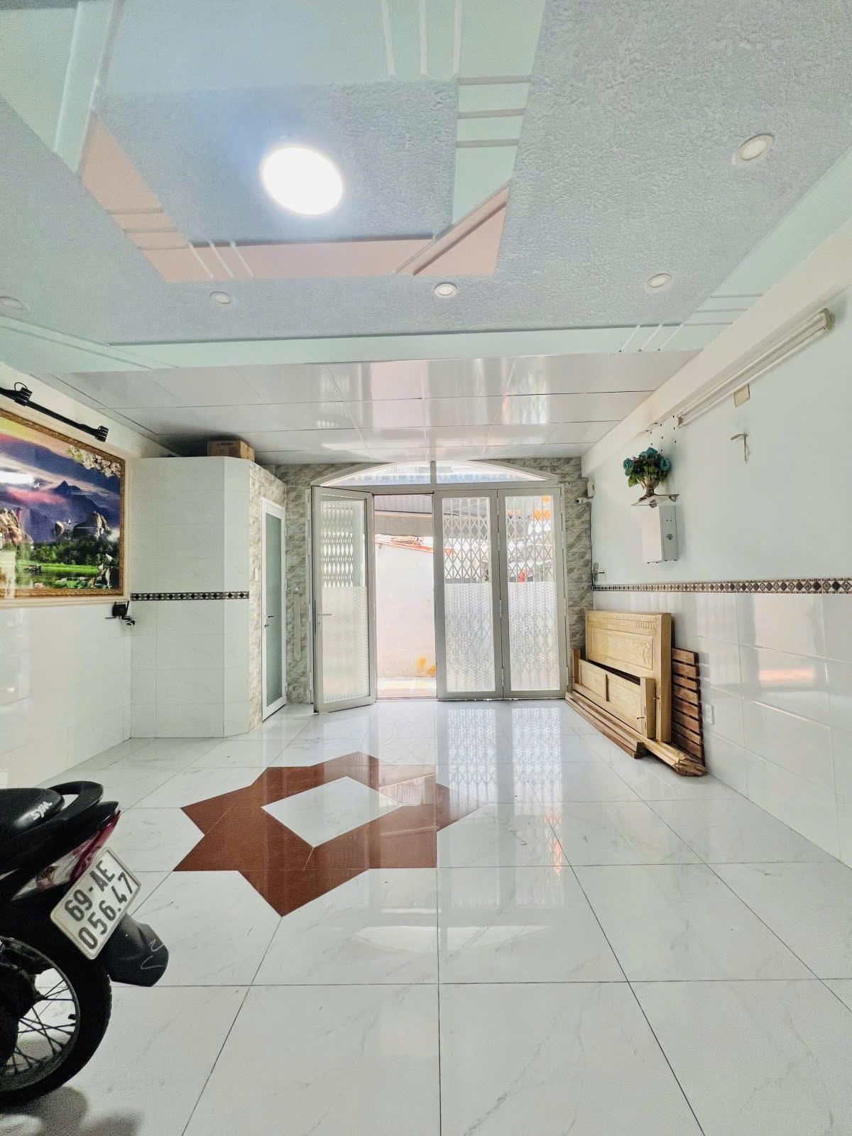 🌈 ‼️Bán Nhà Ngon , 5 Tầng, Mới Đẹp Ở Luôn, Ôto Sát Nhà Lãnh Binh Thăng Ngang Hiếm 4.7m 5Tỷ Hơn.
