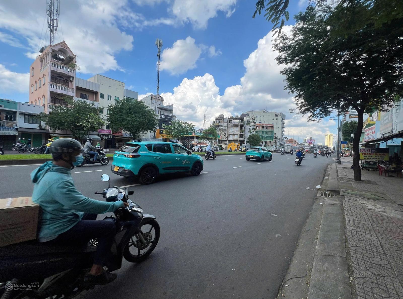 🌈 {Quận 11} MTKD RẤT SUNG TÚC ĐOẠN ĐẸP LẠC LONG QUÂN   
3 LẦU (4X15) 13.2TỶ
