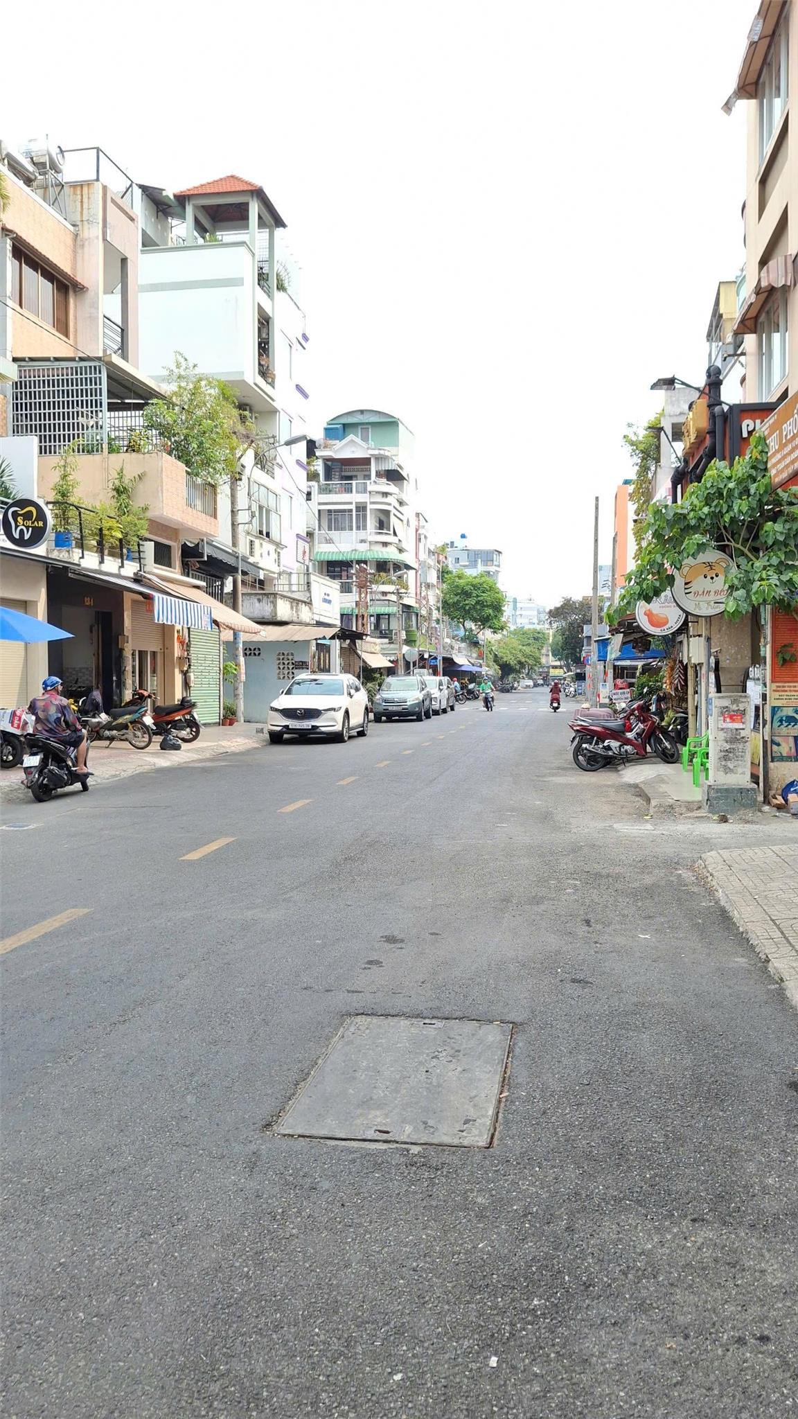 🌟🌟🌟 Bán Nhà Lô Góc Mặt Tiền Nguyễn Tiểu La Q10, Khu Sầm Uất Vừa Ở, Vừa KD. 10Tỷ Hơn