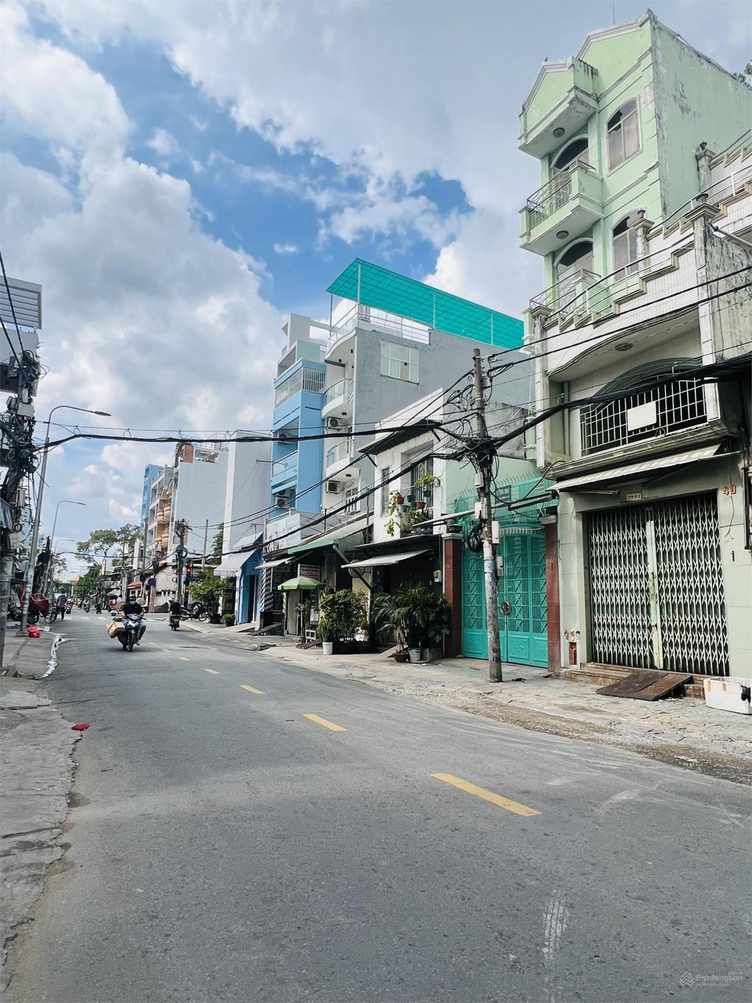 💥 HƠN 16 TỶ- Mặt Tiền KD Gần Chợ Bình Tây 6Tầng,ST BTCT, (4,1X18m)TNT.30Tr/Th  