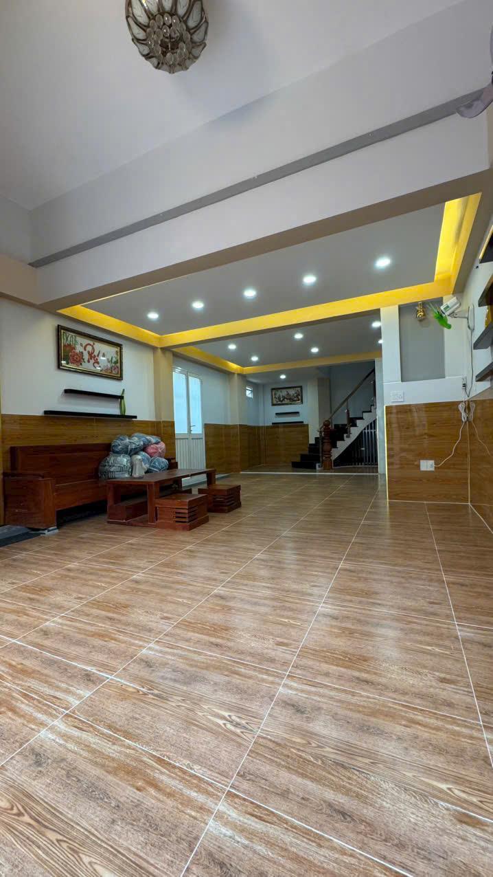 **Khu Vip Q5, Vài Bước Chân Ra Mặt Tiền Nguyễn Tri Phương-Hẻm 6m Ôtô Vào Nhà  88m- 14T.ỷ 