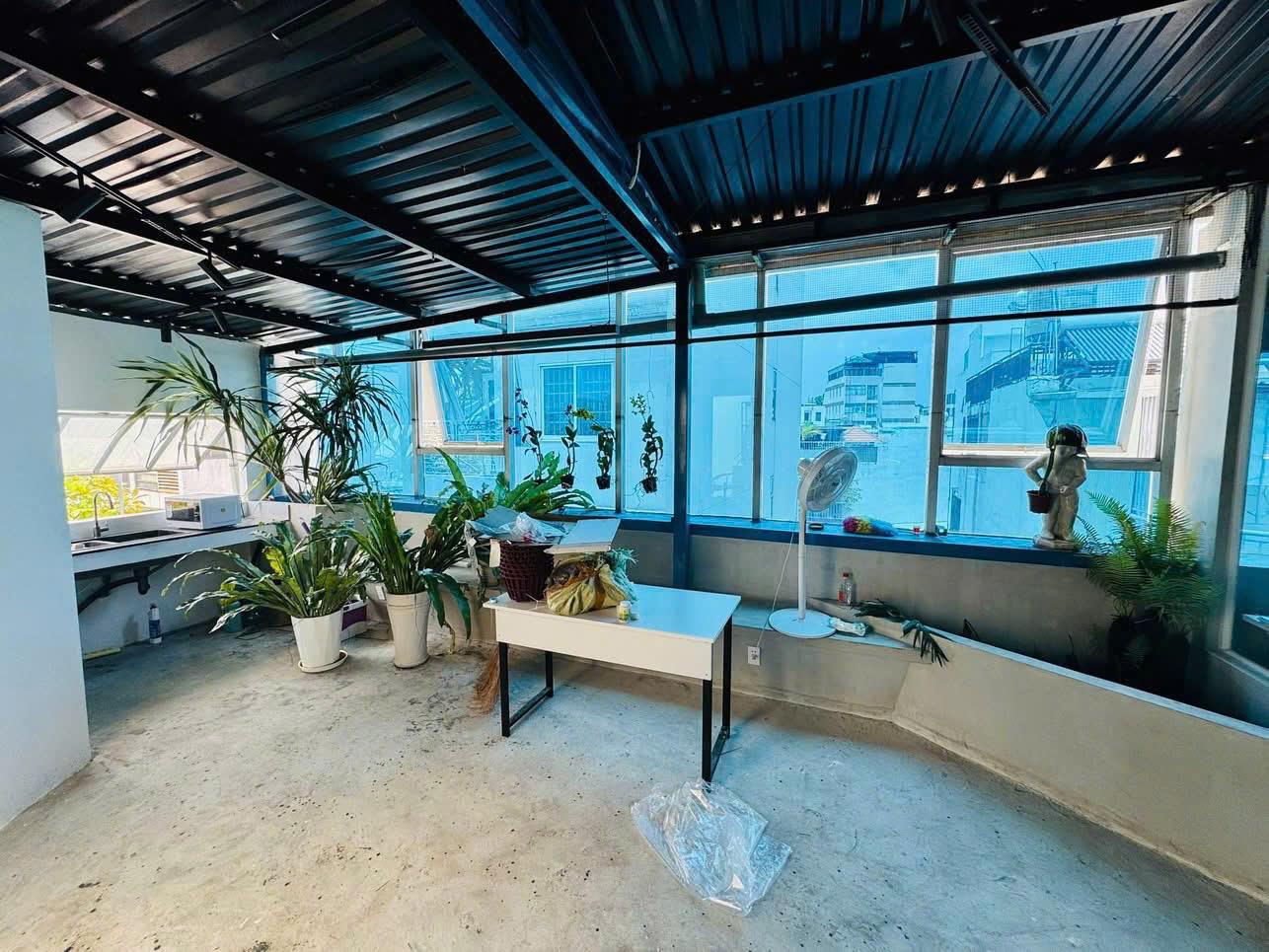 ☘️☘️Vip Quận1- Mặt Tiền Trần Hưng Đạo, Vị Trí Đắc Địa 69m-5Tầng 5PN Full Nội Thất 27.5Tỷ🔥🔥