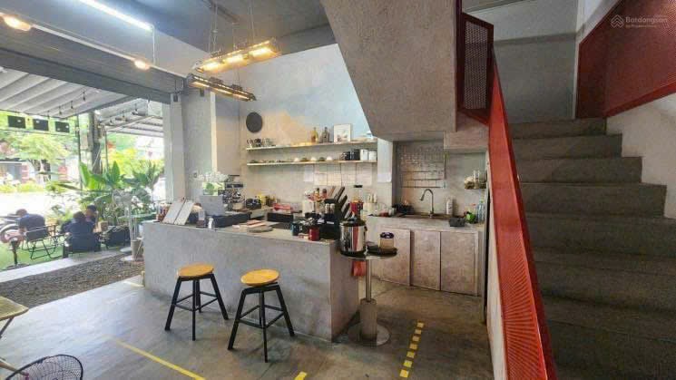 Nhà đẹp mặt tiền gần Huỳnh Ngọc Huệ, Q.Thanh Khê, TP. Đà Nẵng Nhà đẹp mặt tiền gần Huỳnh Ngọc Huệ, Q.Thanh Khê, TP. Đà Nẵng