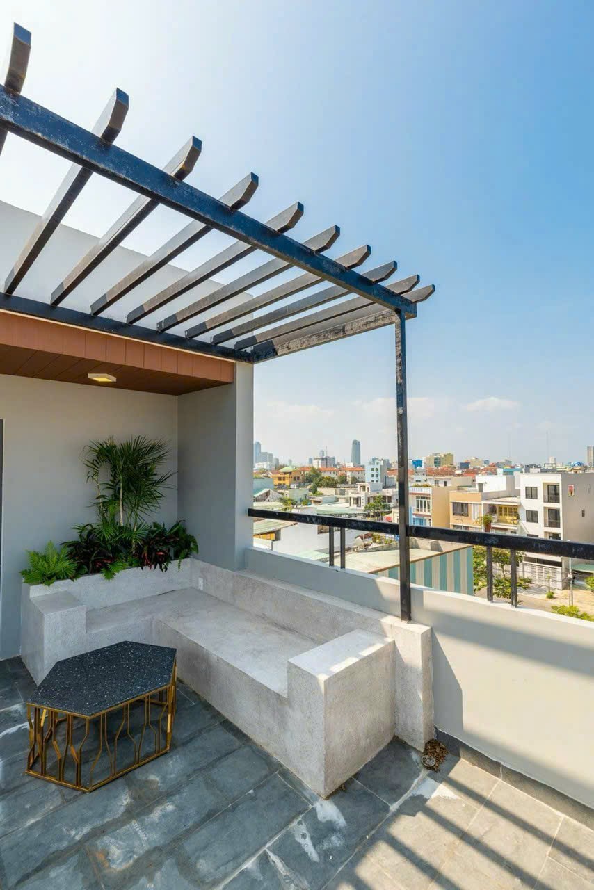 Săn ngay toà CHDV cao cấp ở mặt tiền gần biển Sơn Trà, TP. Đà Nẵng Săn ngay toà CHDV cao cấp ở mặt tiền gần biển Sơn Trà, TP. Đà Nẵng